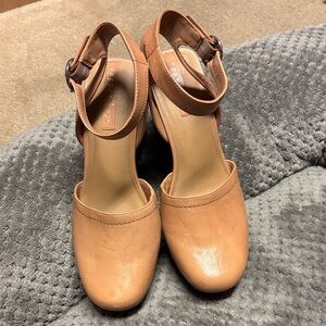 Copper Key Tan Heels